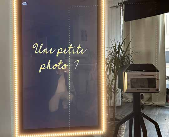 location photobooth Foix en Ariege, Photobboth miroir