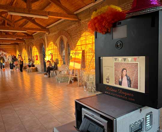 location de borne à selfie en ariege, photobooth Pamiers, Clactaphoto